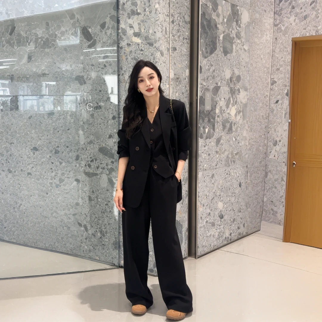 西装套装女2025春季新款时尚通勤气质职业装正装休闲西服套装外套