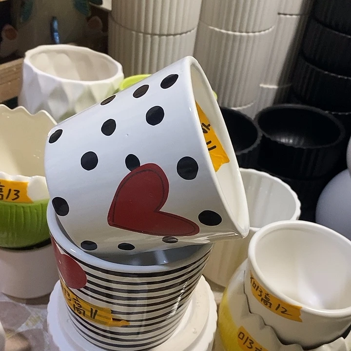 摆件陶陶盆有孔 瑕疵介意勿拍