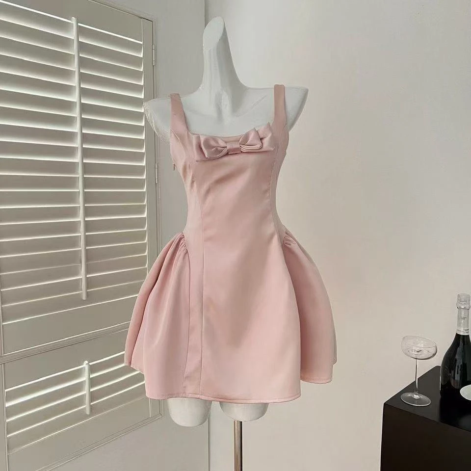 【Tao】夏季设计感修身韩系chic短款甜美上衣（孤品扣号）