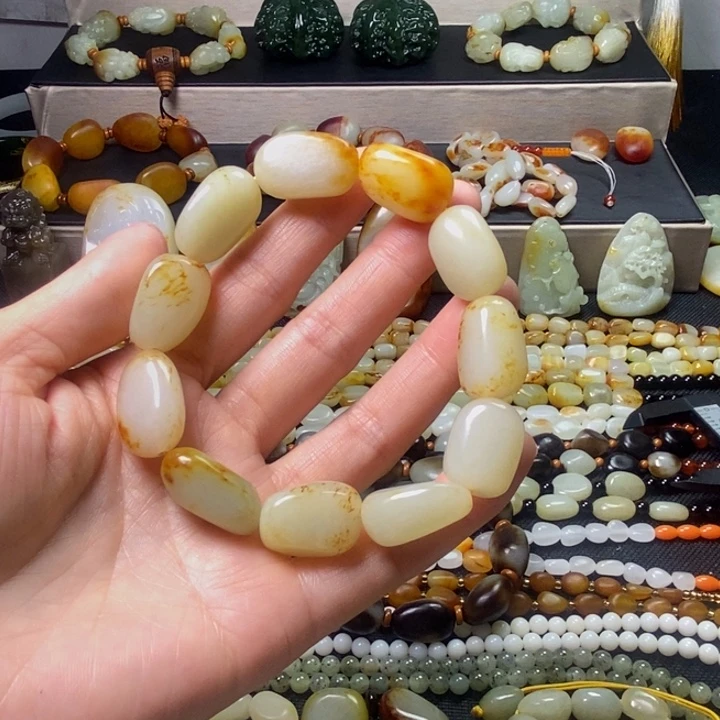 好***4手链未镶嵌和田玉