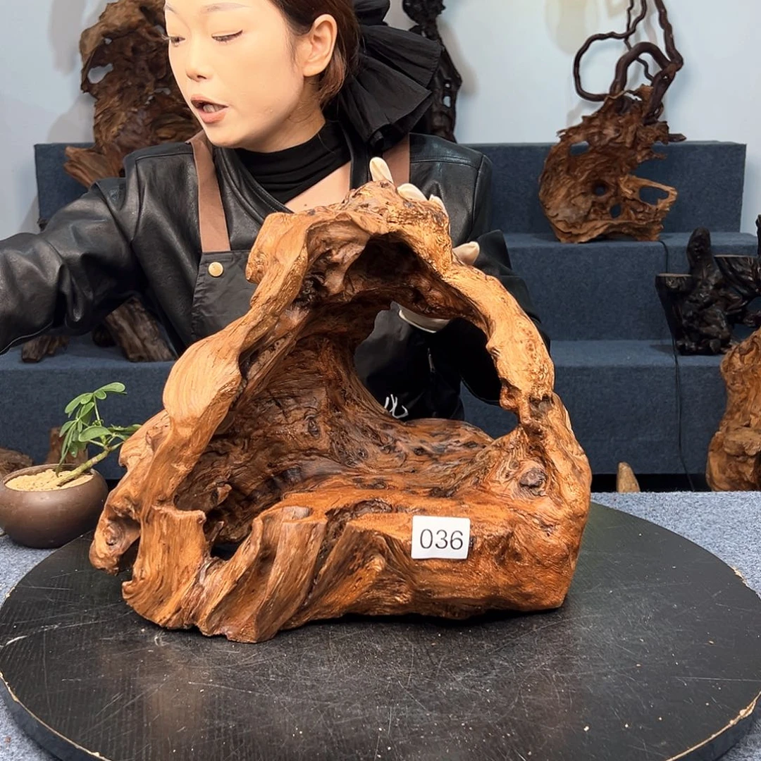 心***来木木头款036株木根雕