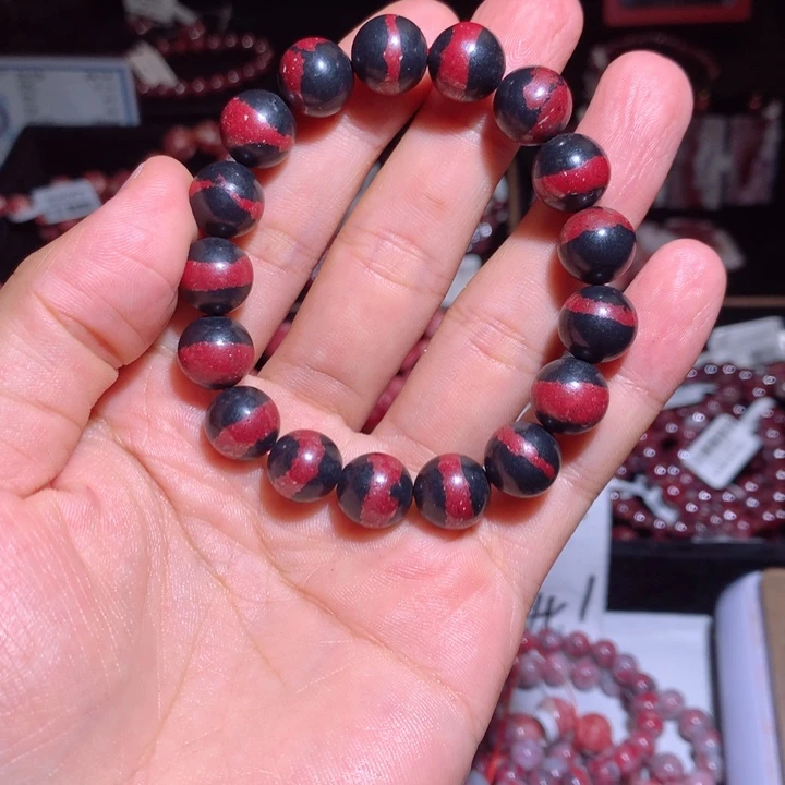 天然辰砂一线天手串