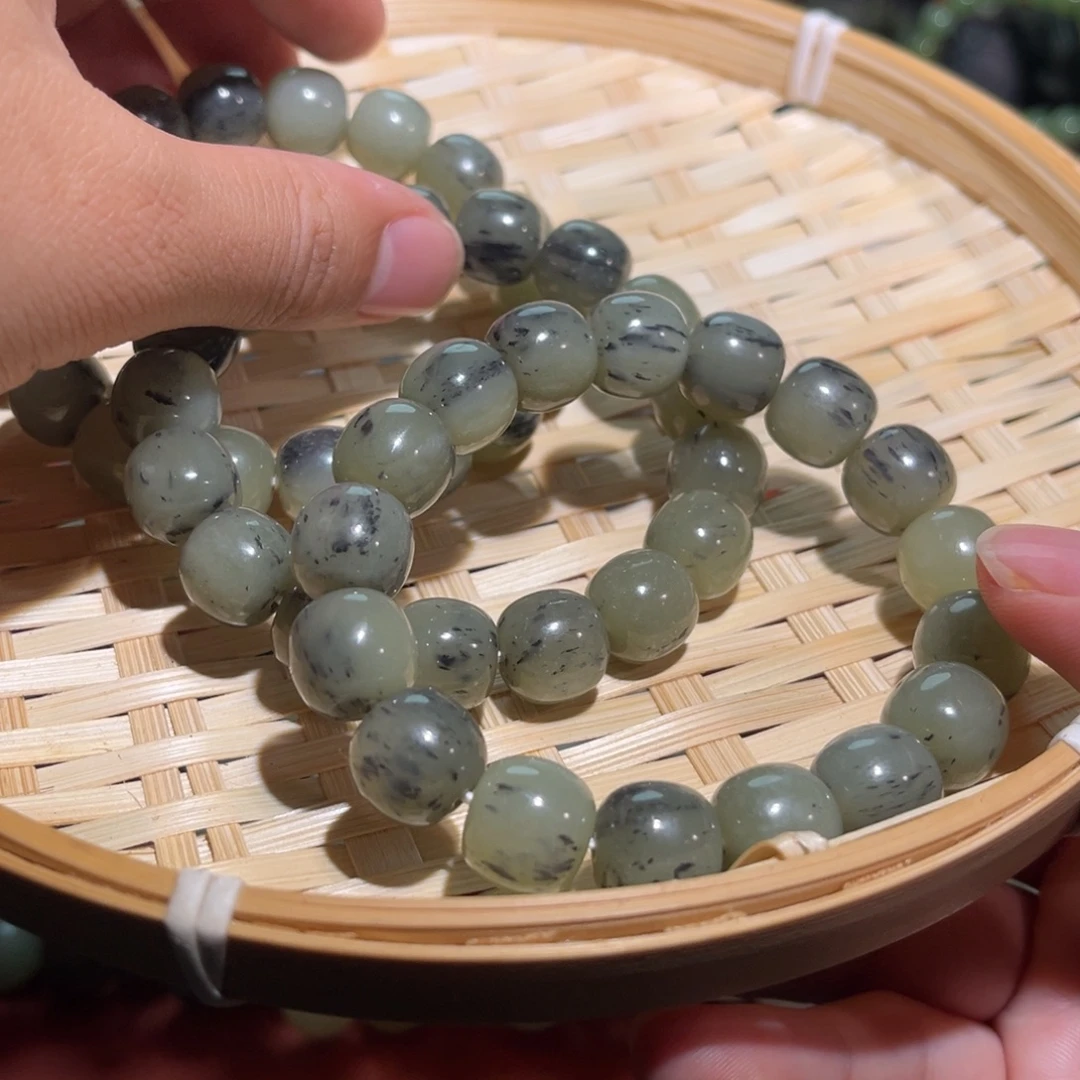 未镶嵌手链和田玉拍一发一