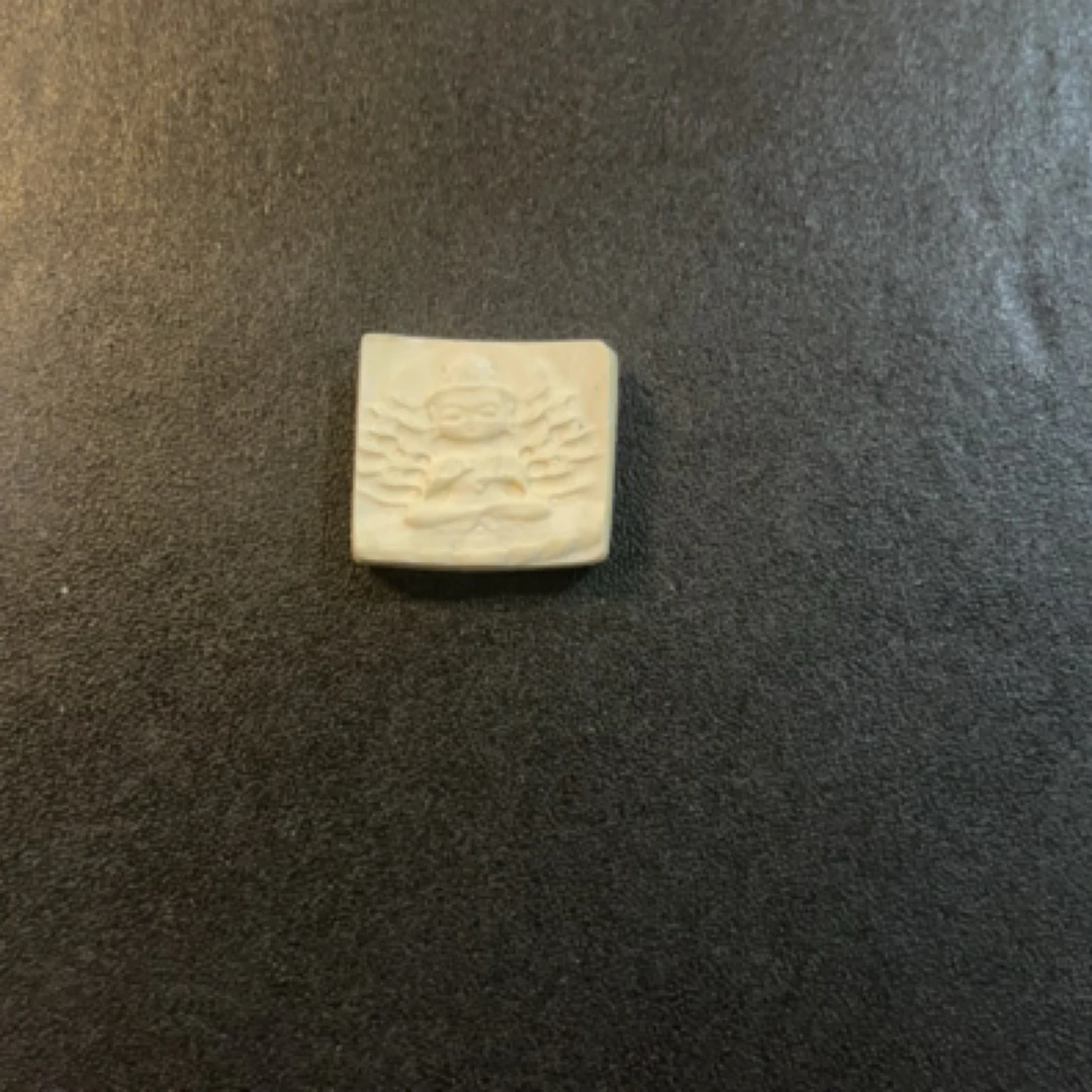 猛犸约3.3克雕刻件BC561