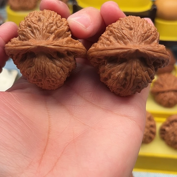 随***欲文玩核桃吊坠666888