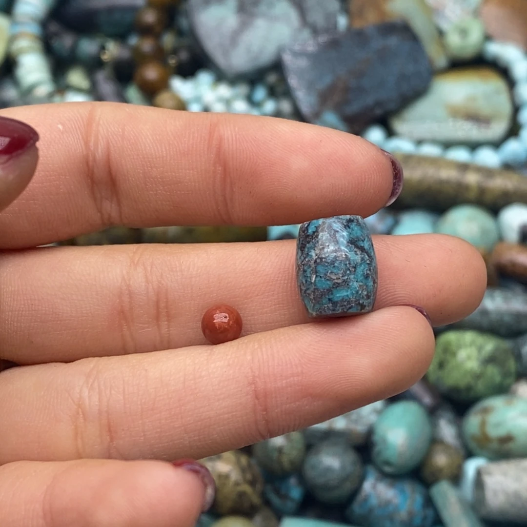 南红玛瑙未镶嵌珠宝奇石