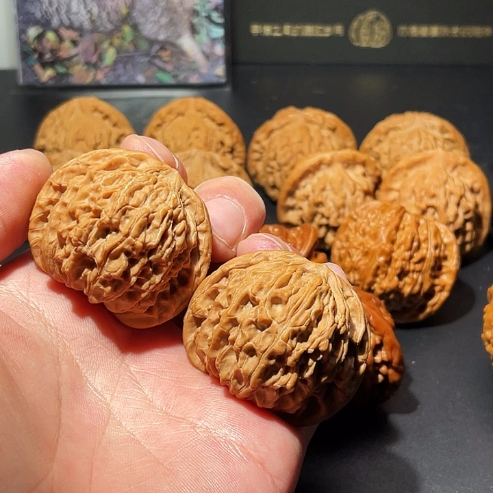 文玩核桃吊坠磨盘42