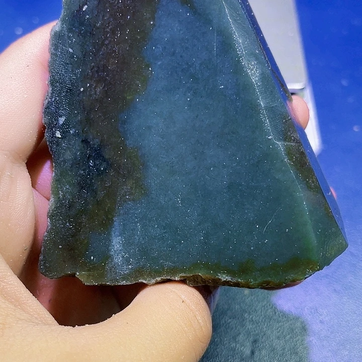 未镶嵌和田玉（糖玉）珠宝半成品