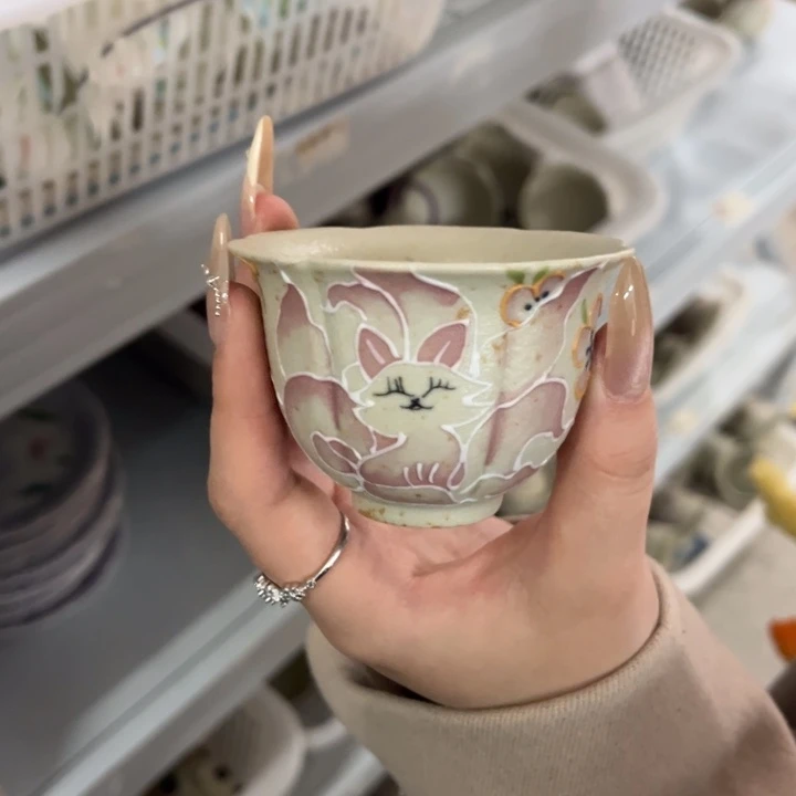 杯子。