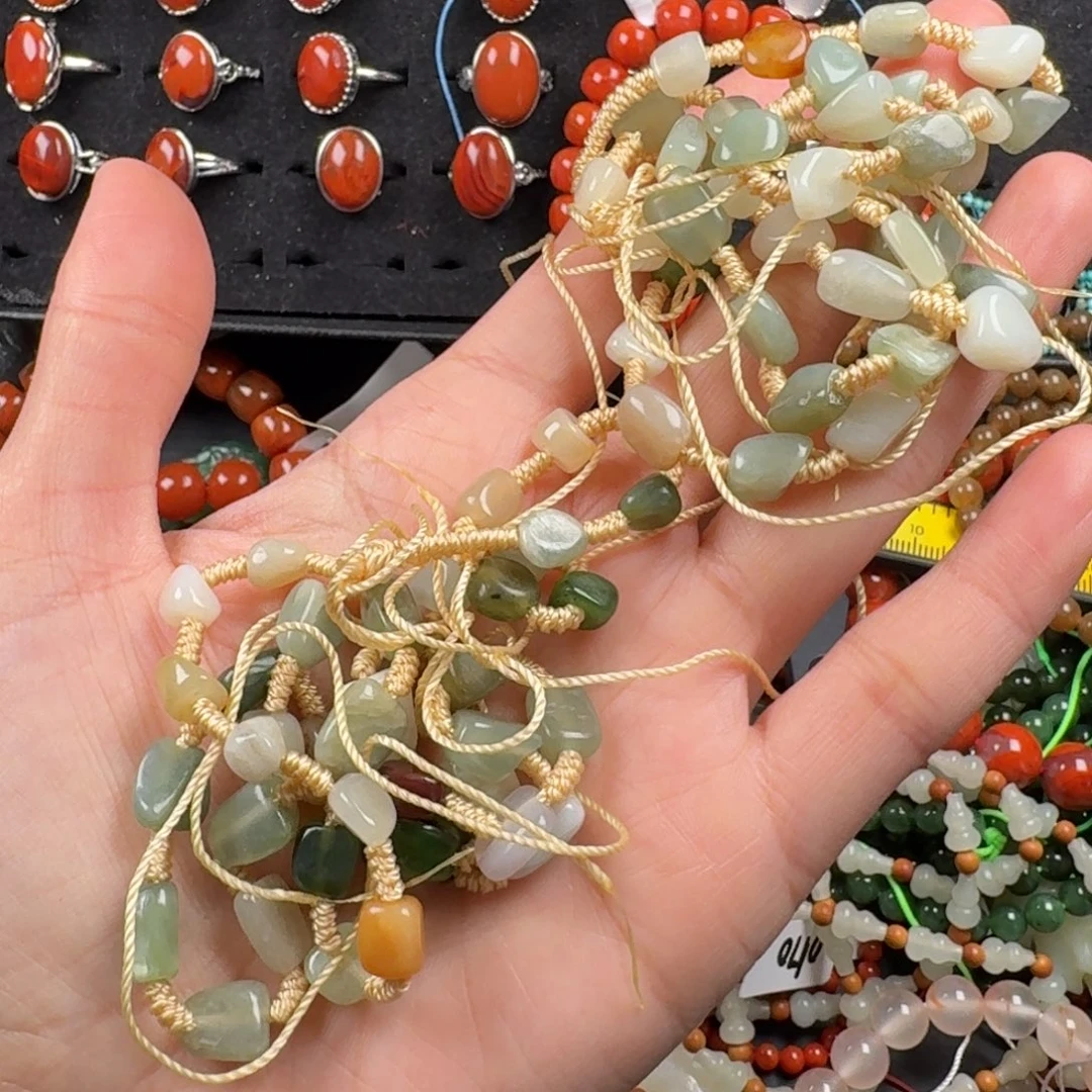 南红玛瑙未镶嵌珠宝奇石