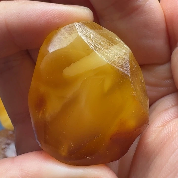 定制琥珀未镶嵌琥珀蜜蜡定制