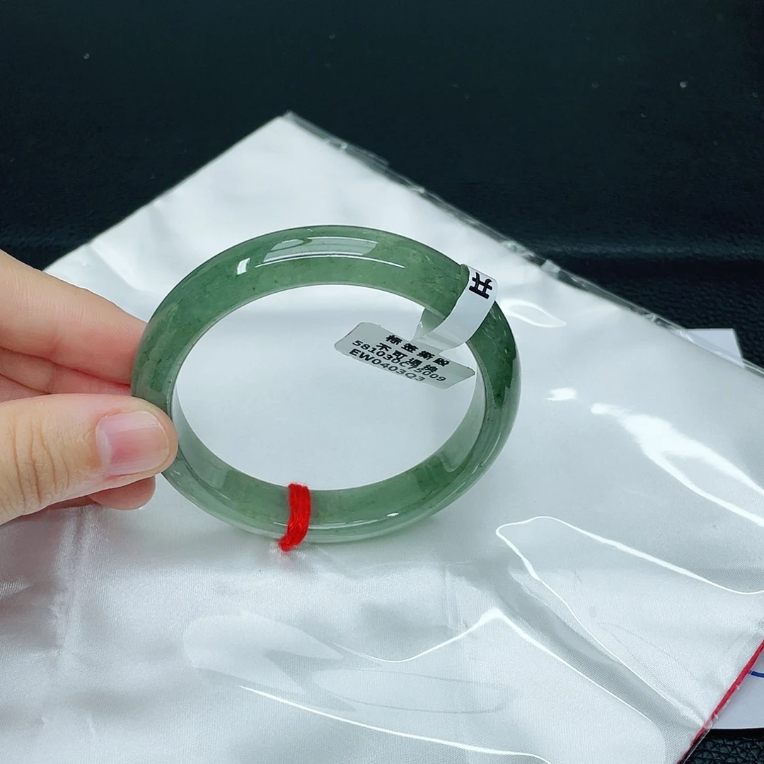 翡翠手镯未镶嵌正58.2