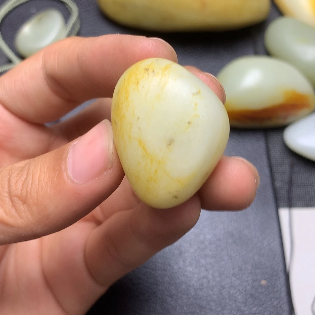 和田玉未镶嵌摆件