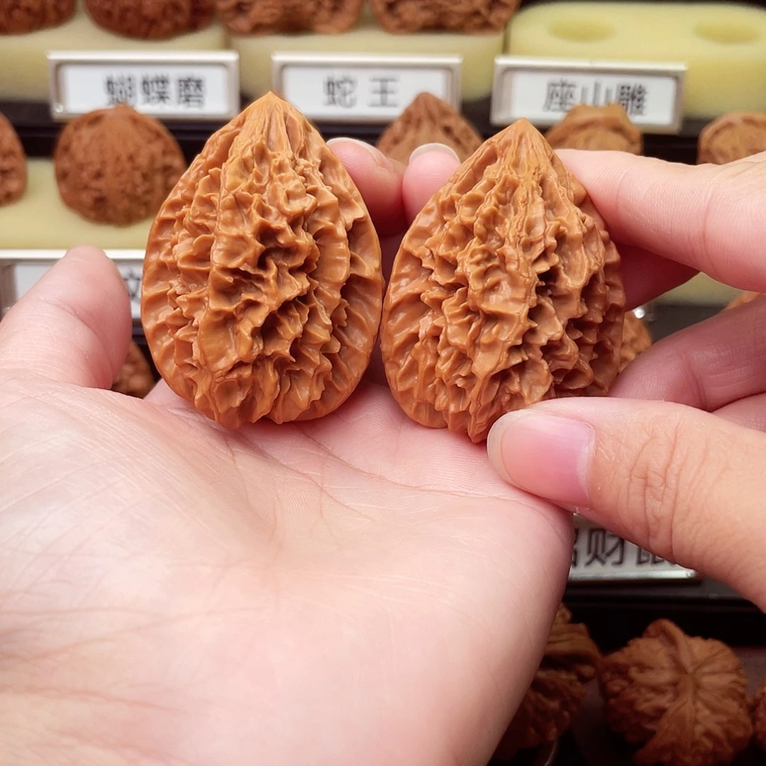 吊坠文玩核桃招财鼠40尺581