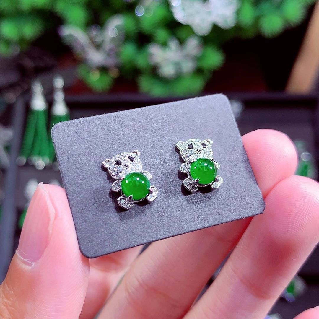 颈饰未镶嵌翡翠天然