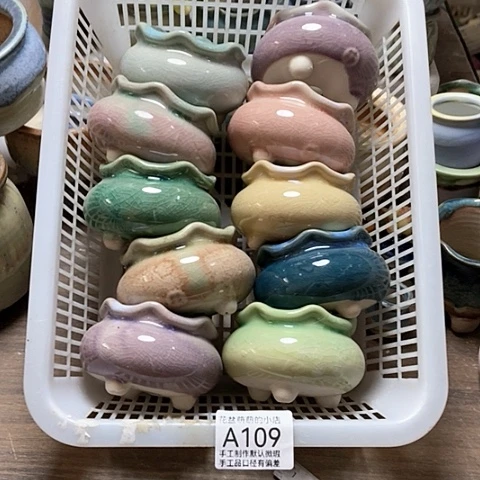 紫砂花盆109微瑕品口径4.5左右