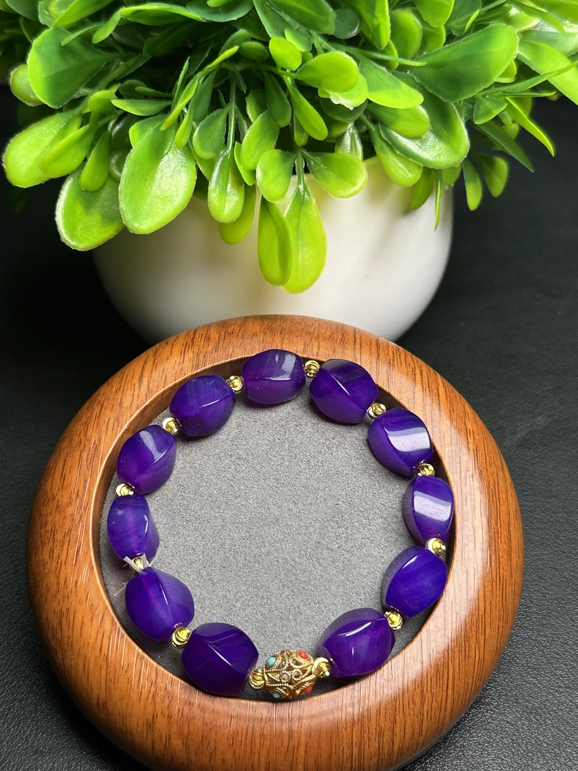 A5305天然珠宝龙谷紫俱来玛瑙手串卡10左右