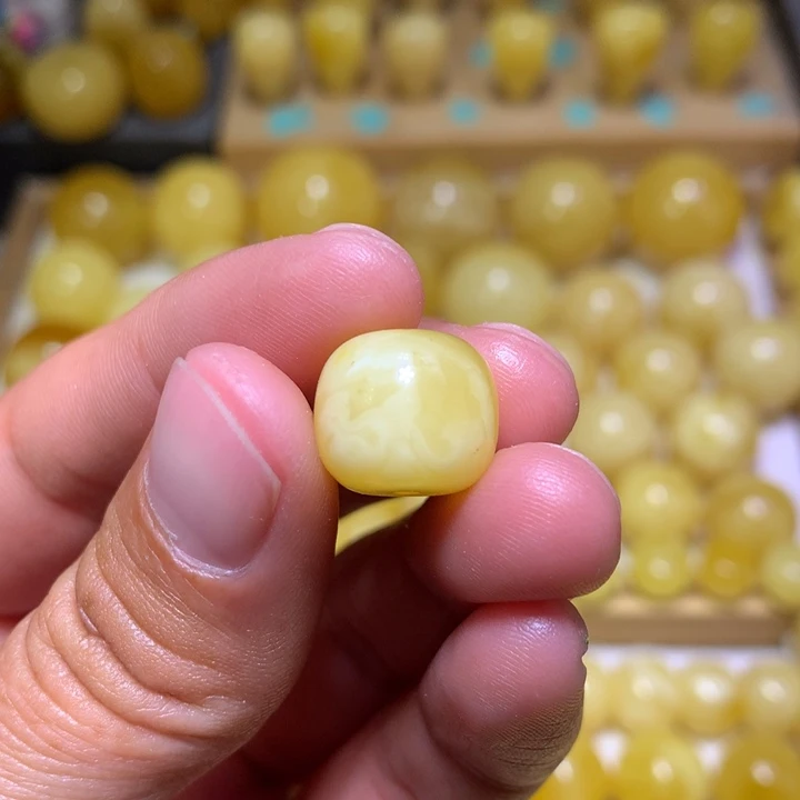 蜜蜡裸石未镶嵌天然俄料白花蜜蜡微瑕老型13-13.9