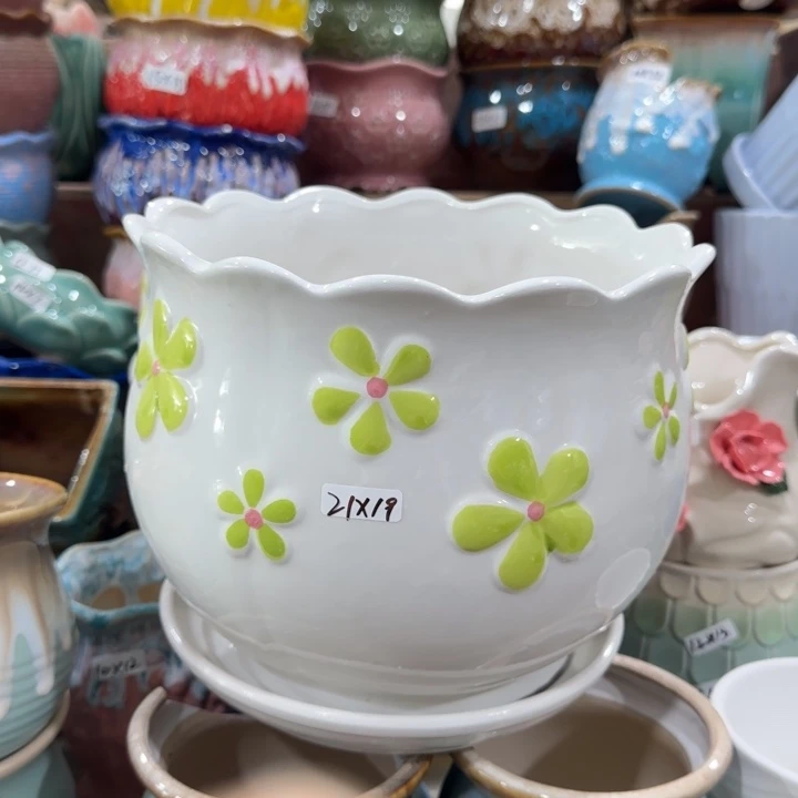 凑9块包邮，有孔，花盆