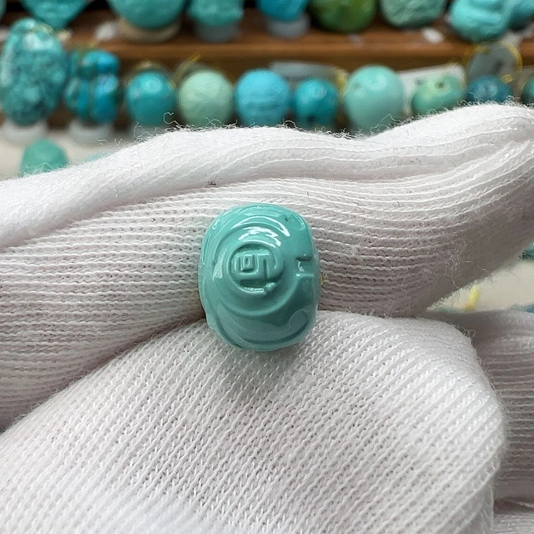 绿松石配饰未镶嵌