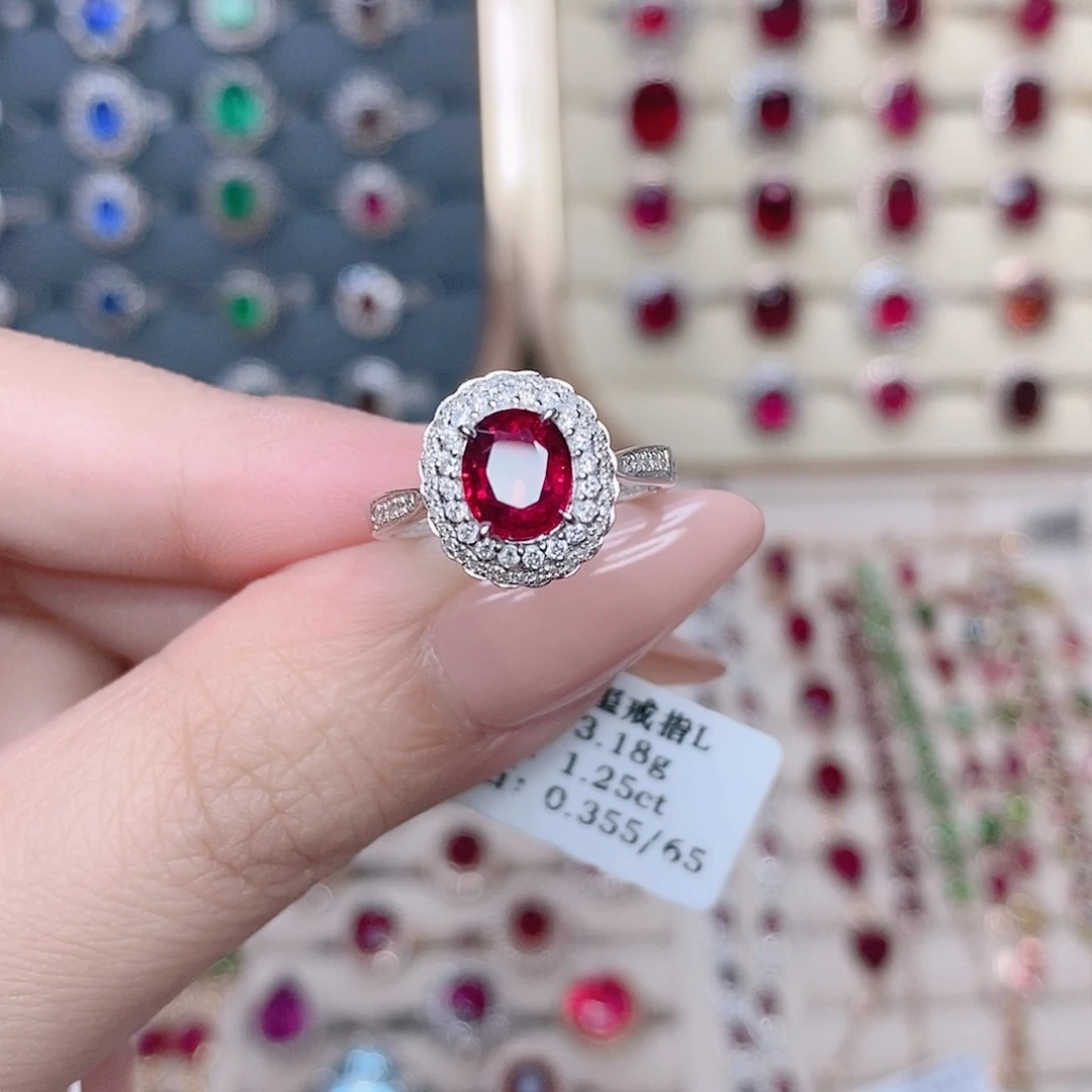 碧玺戒指18K金镶嵌1.25ct