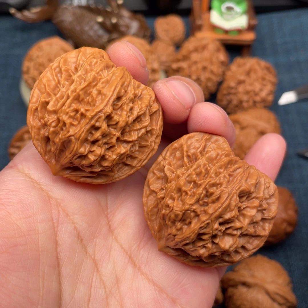 文玩核桃把件42老款盘龙纹全品