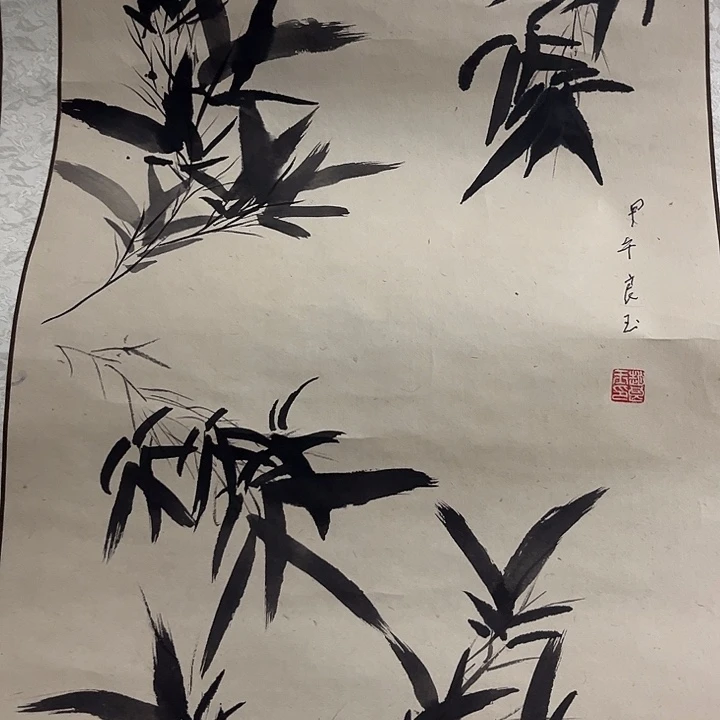摆件，轴坏，破损，水渍都是正常