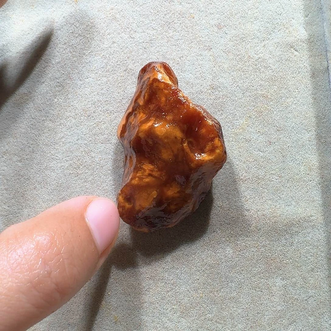 定制琥珀未镶嵌定制
