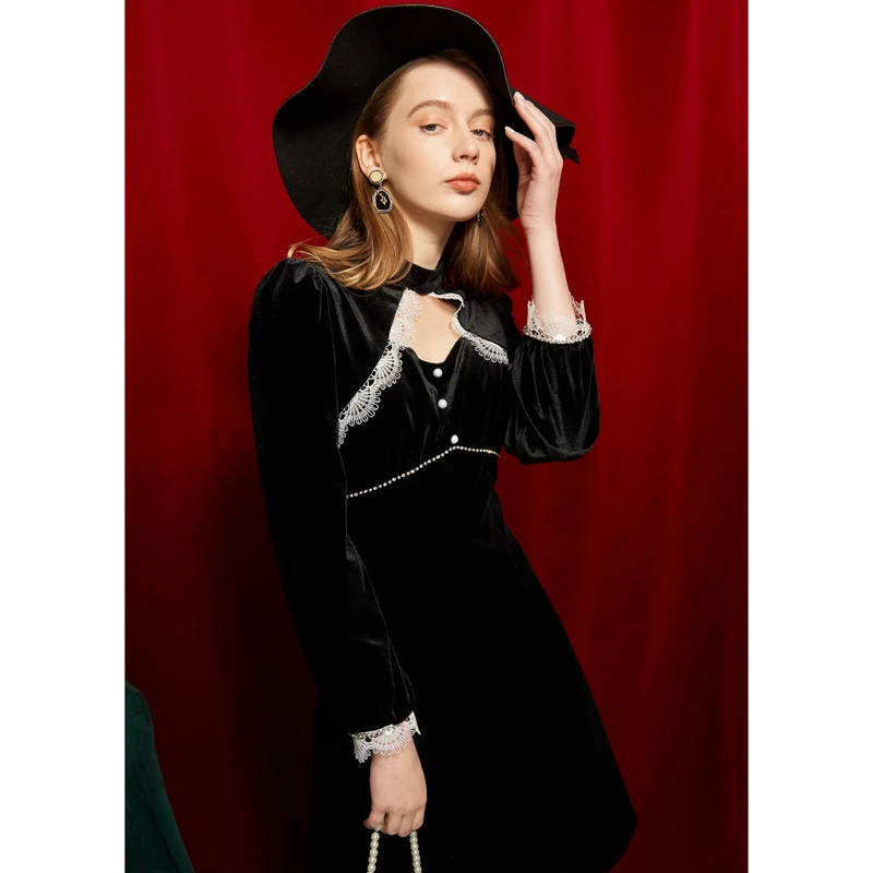 【老板娘夏天】恩曼琳春拼接蕾丝珍珠链收腰丝绒小黑裙女连衣裙EANC