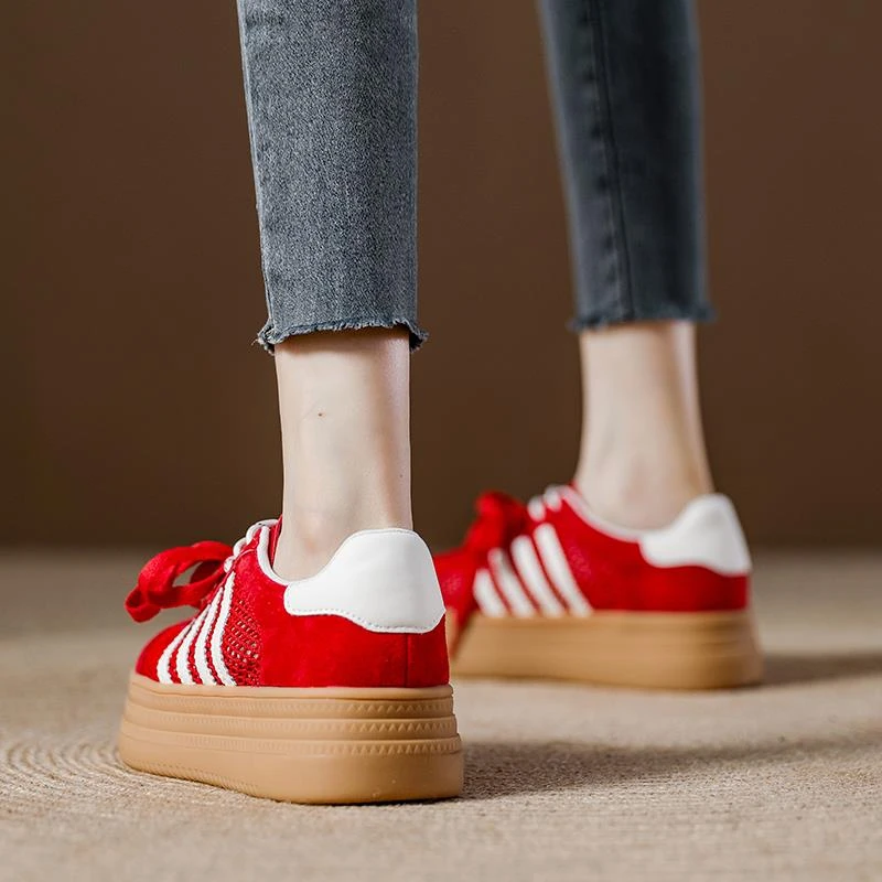 红色德训鞋厚底2025夏季网面女鞋新款双色鞋带透气休闲牛筋底板鞋