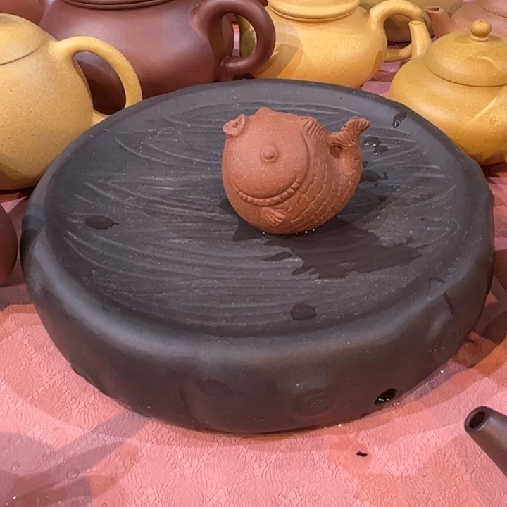 茶壶紫砂红将破小鲤鱼茶宠