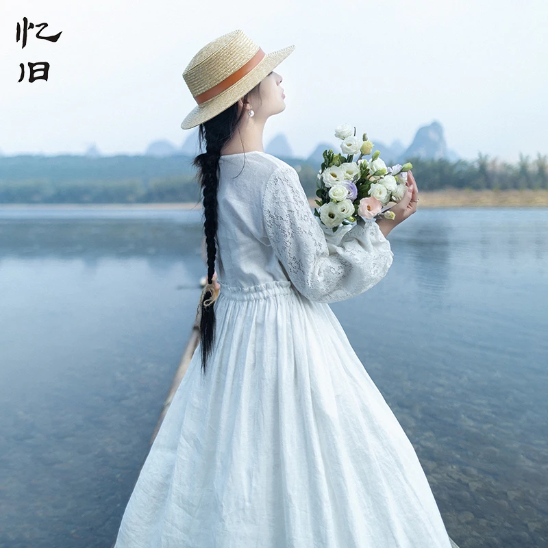 【明月流光】复古圆领蕾丝拼接连衣裙女2025春夏季温柔宽松白色裙