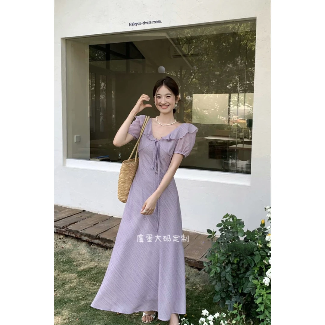 大码夏季新款温柔荷叶边V领泡泡袖连衣裙系带收腰肌理感长裙