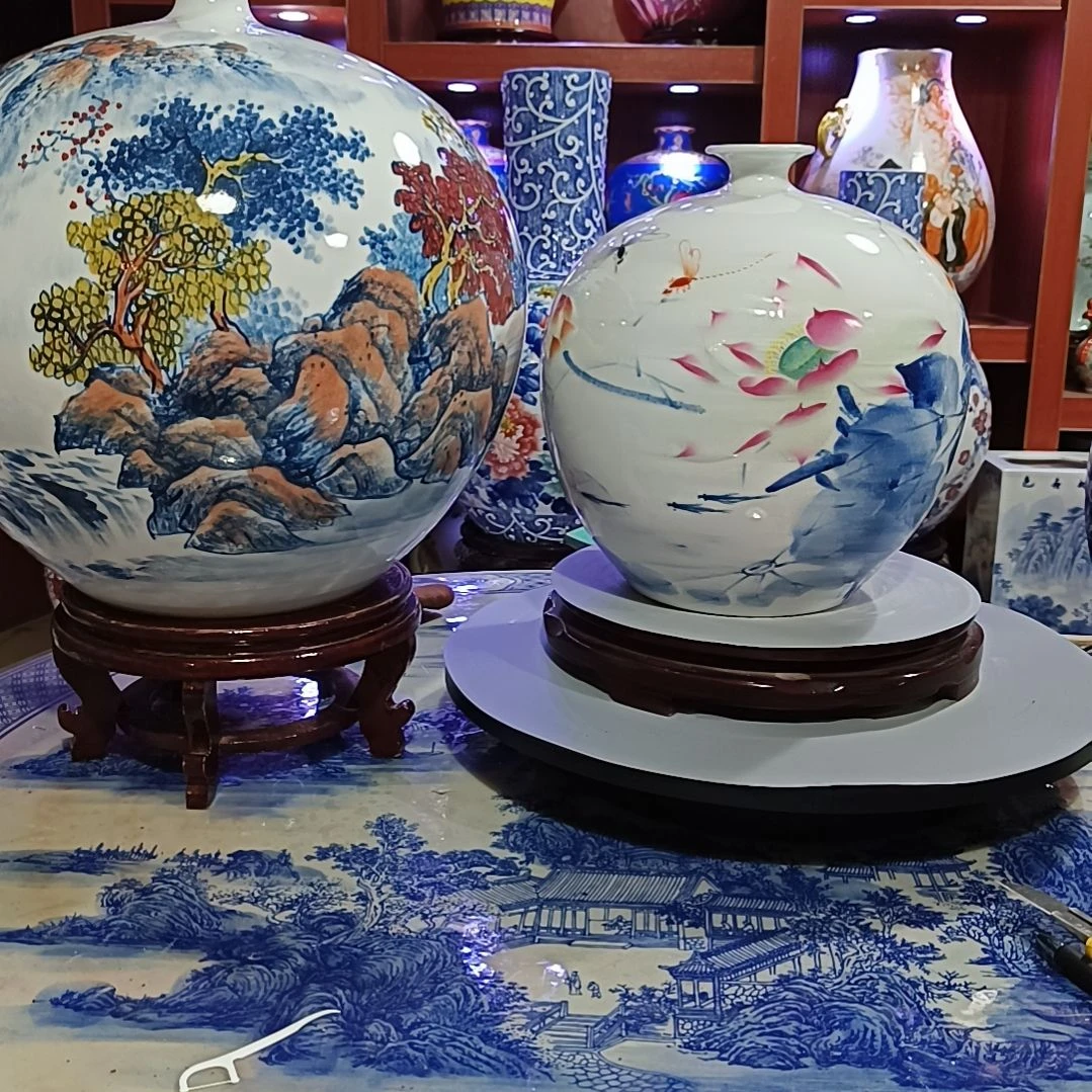 景德镇手绘陶瓷青**妈