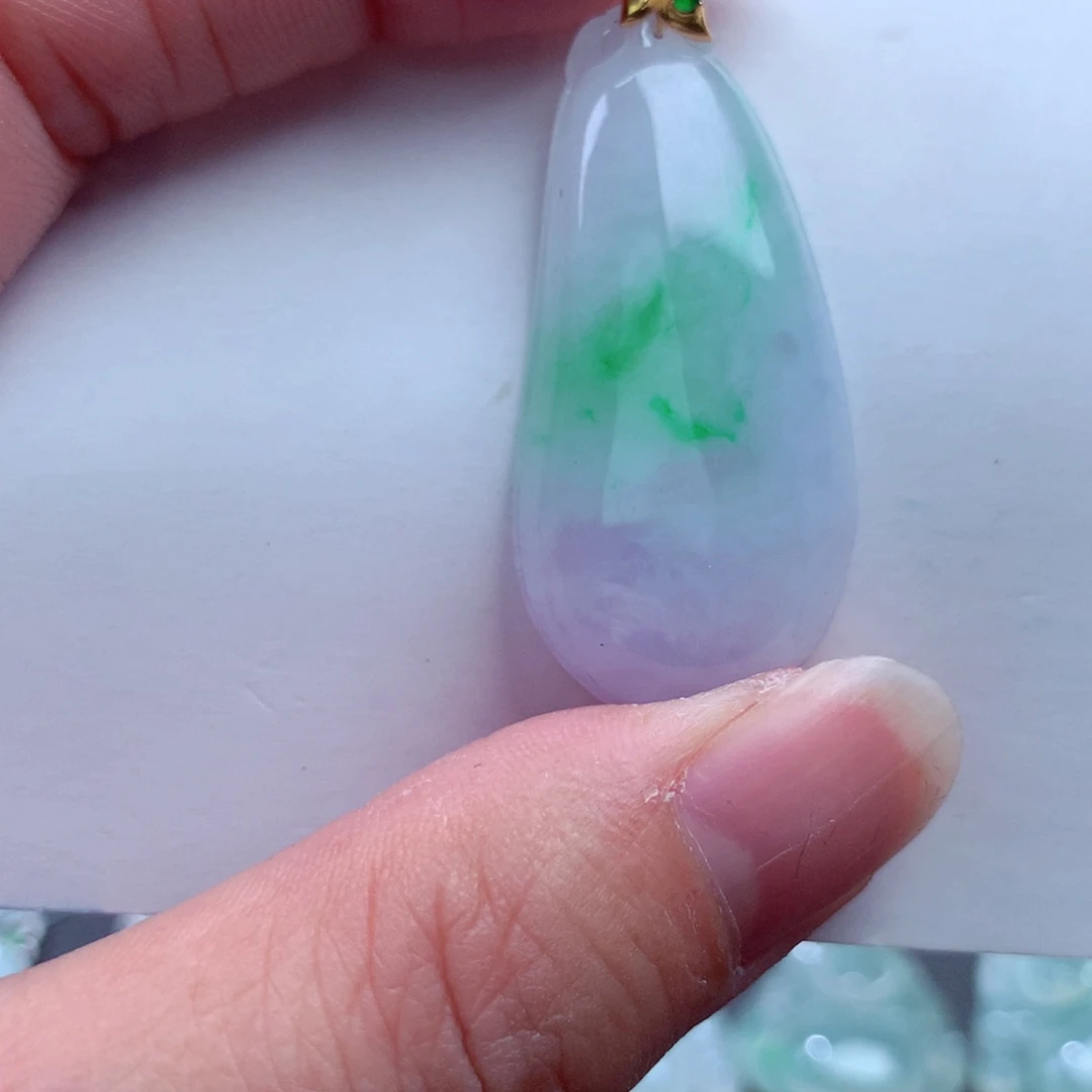 翡翠吊坠(不含链)18K金镶嵌