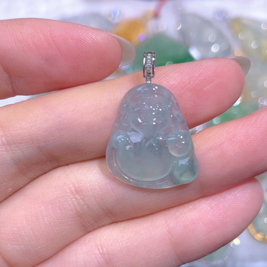 颈饰18K金镶嵌翡翠翡翠