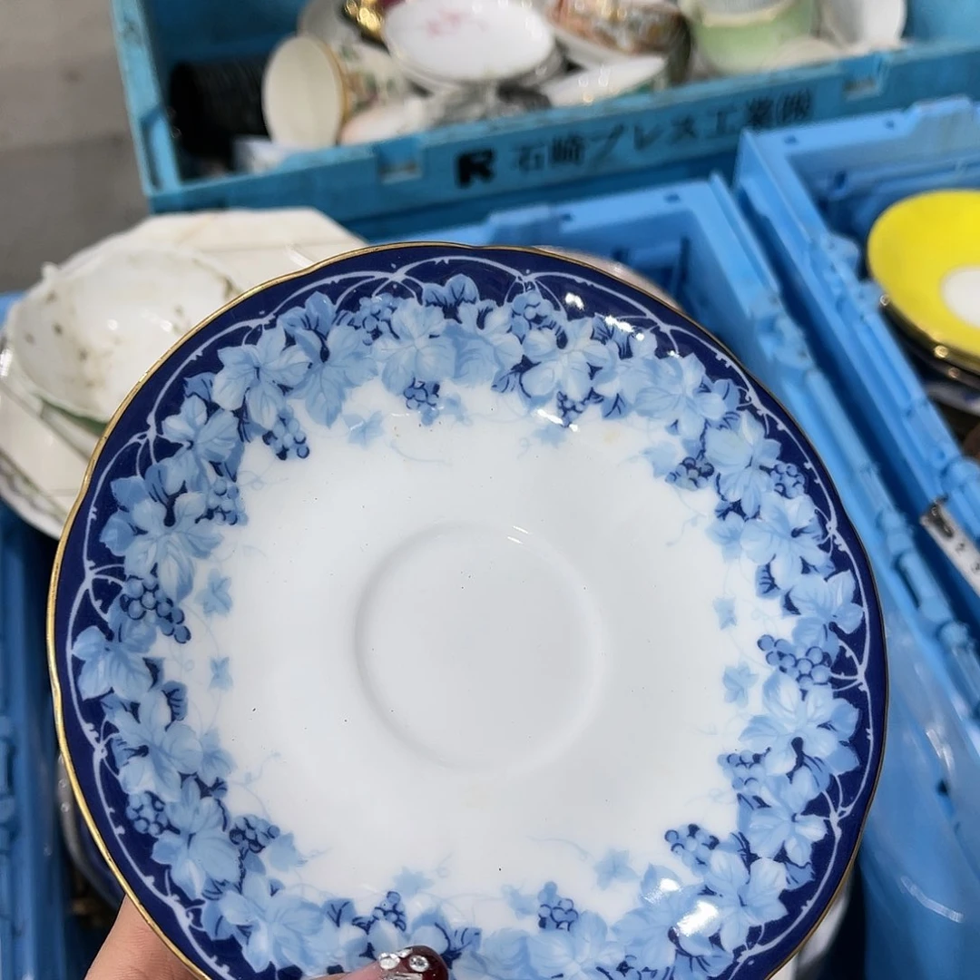 瓷片路*的我也很开心很感动了很幸福