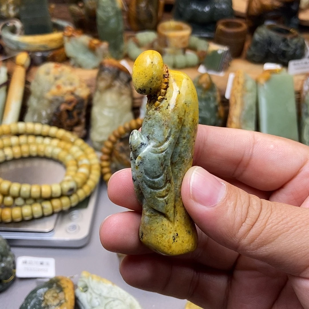 岫岩河磨玉（透闪石质玉）未镶嵌珠宝奇石用****4