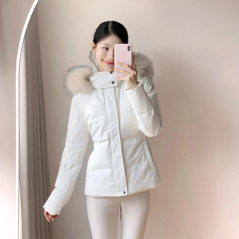 三防白色收腰显瘦羽绒服女连帽短款时尚保暖修身大毛领冬季外套