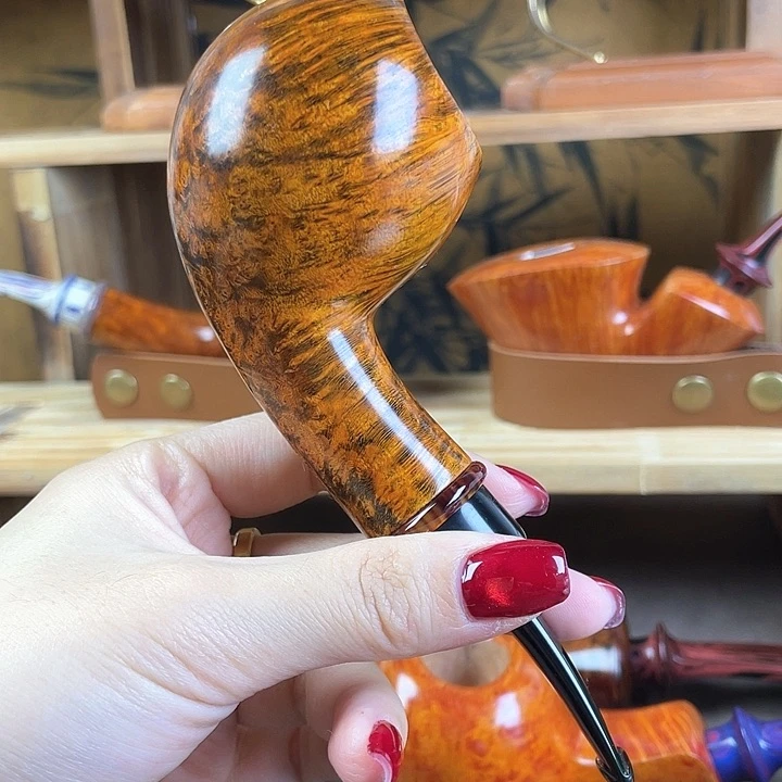 自由式苹果斗。