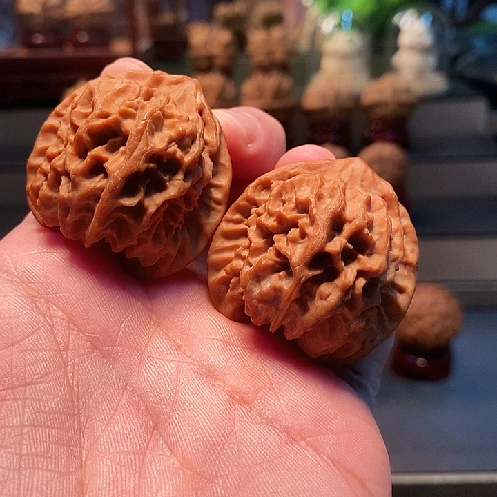 海***莫把件桃核39.5尺曹大龙