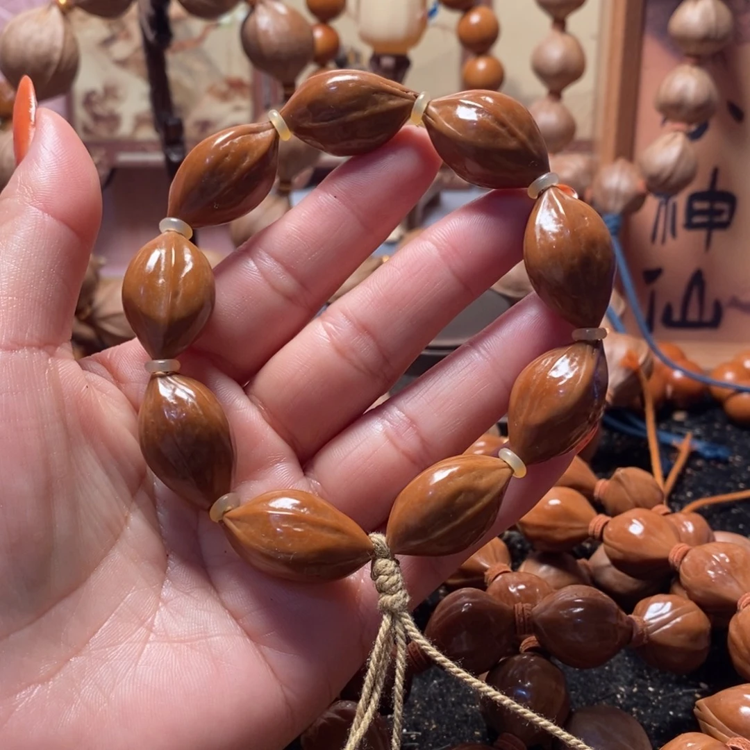 手串/手链橄榄核三面佛