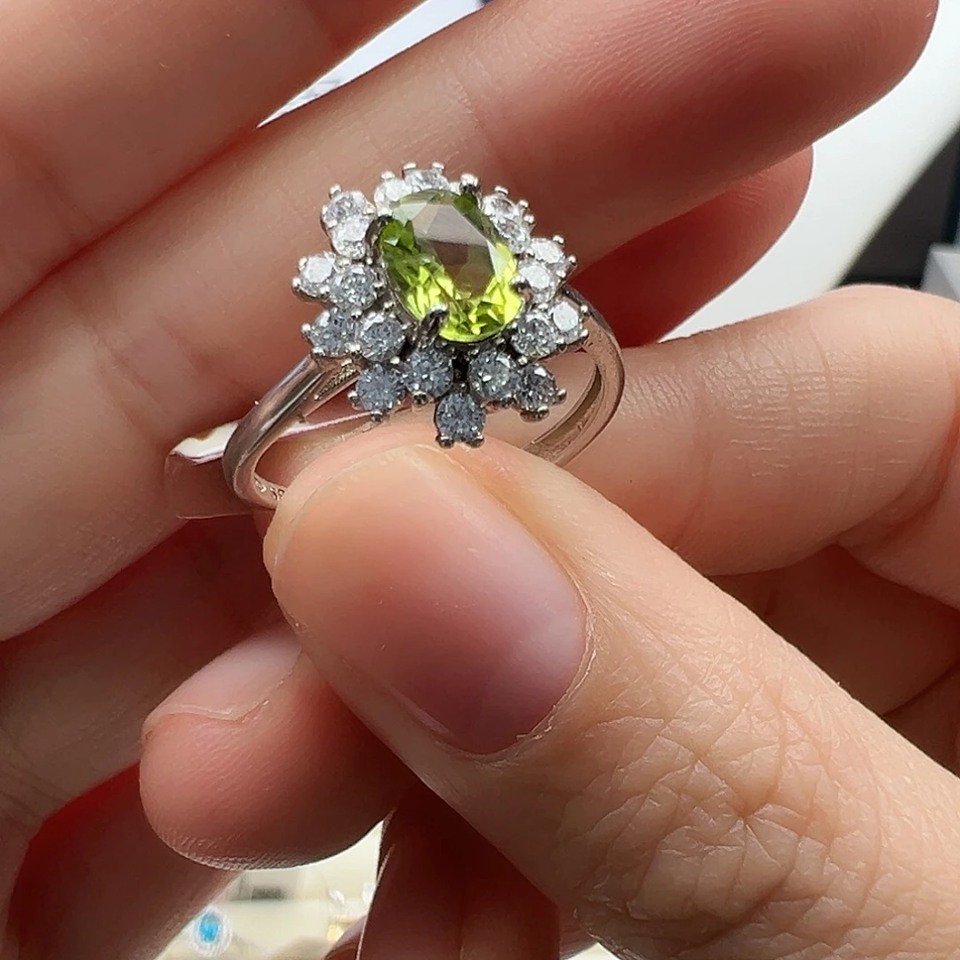 戒指银S925镶嵌橄榄石