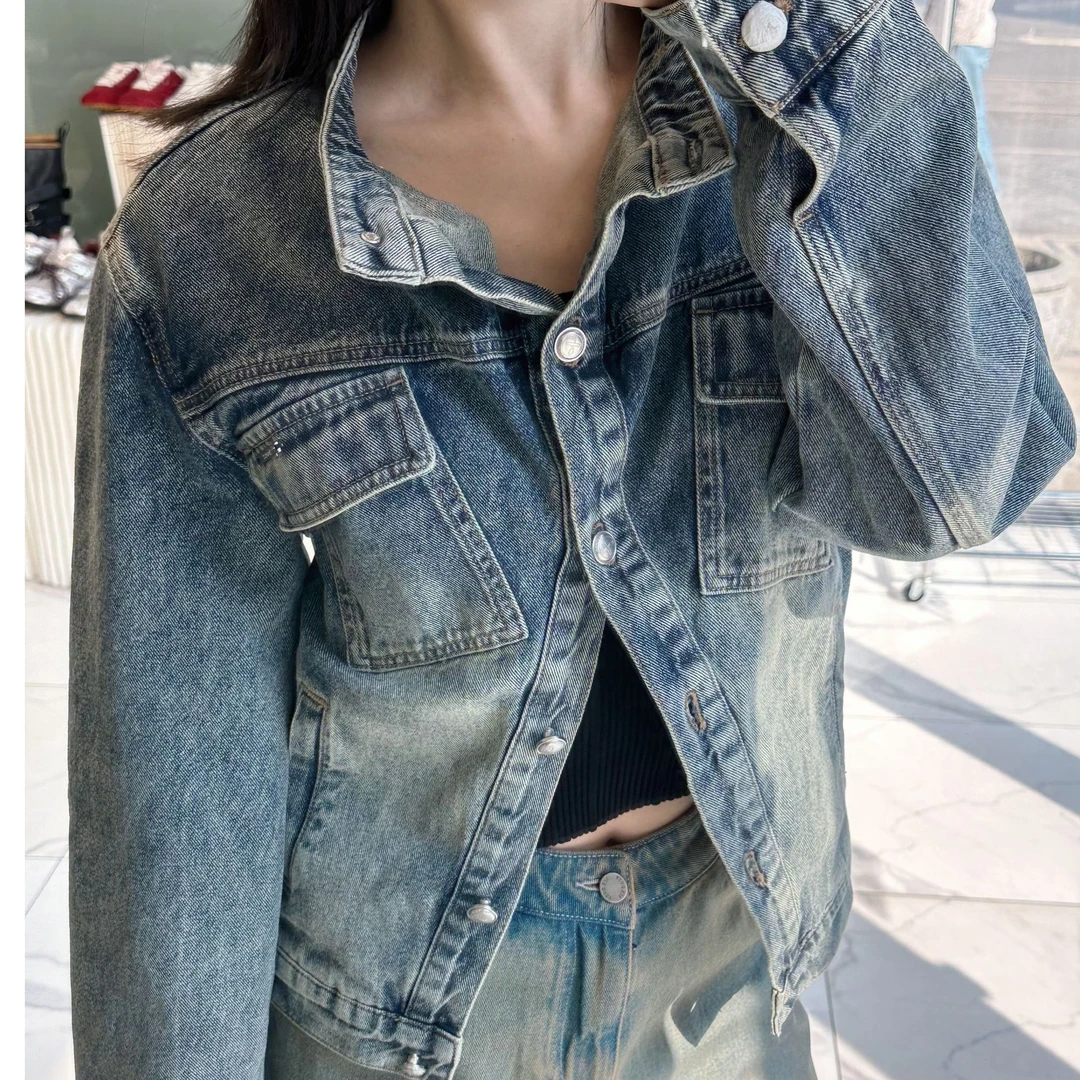 【景致】AVVENN古水洗改良机车牛仔夹克长外套AM10111775