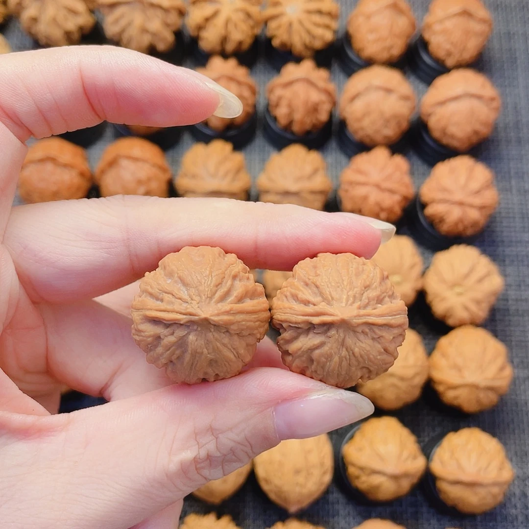 文玩核桃把件小球宝