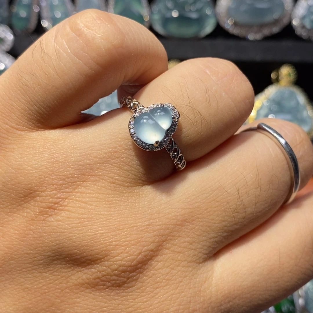 1***伙翡翠未镶嵌颈饰翡翠