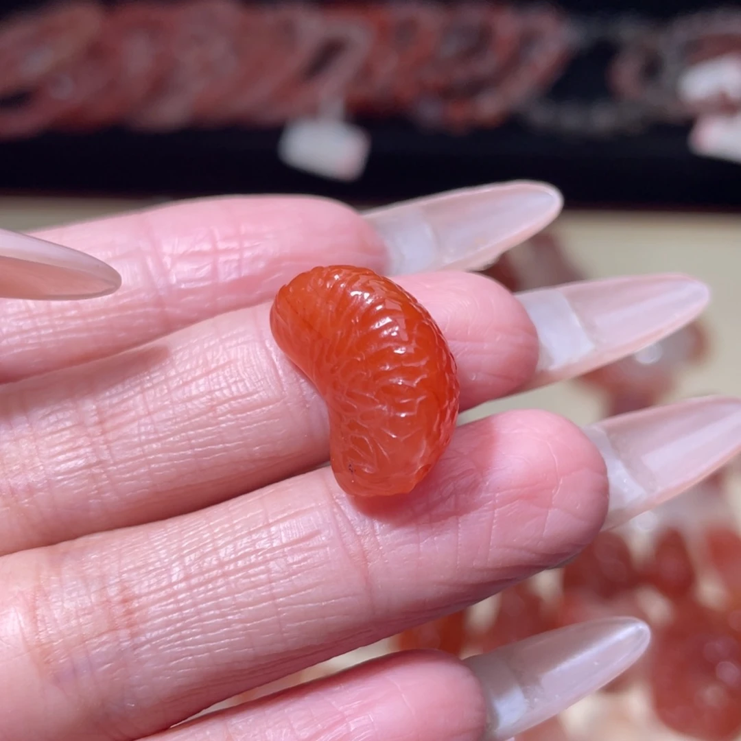 南红玛瑙冰飘配饰橘子瓣未镶嵌1733