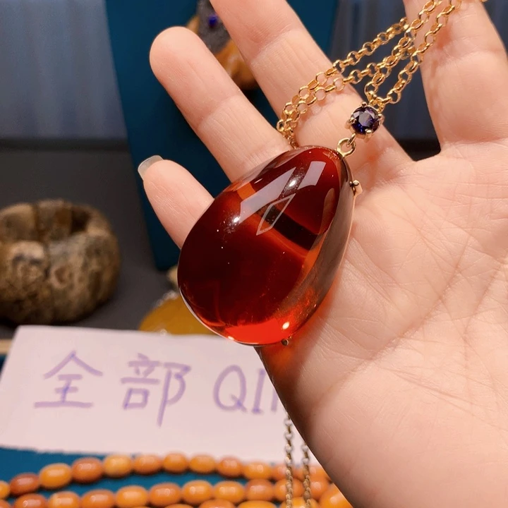 琥珀颈饰未镶嵌波兰设计款琥珀蜜蜡