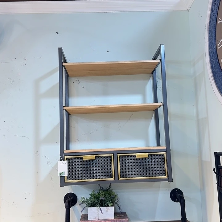 有机玻璃铁艺柜子