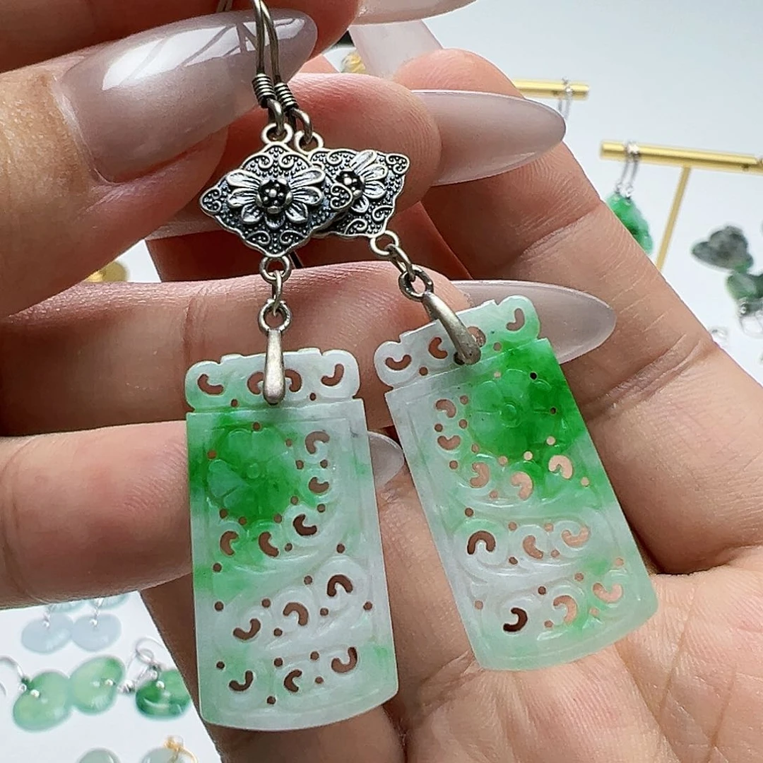银S925镶嵌翡翠耳饰天然缅甸A货翡翠